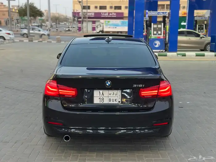 بي ام 2018 ممشى قليل 89 الف كيلوا نضيفه جدا 6