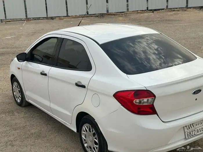 فورد فيجو 2018 4