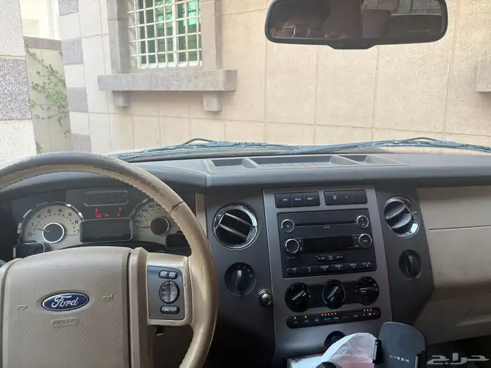 فورد اكسبيدشن قصير دبل نص فل 0