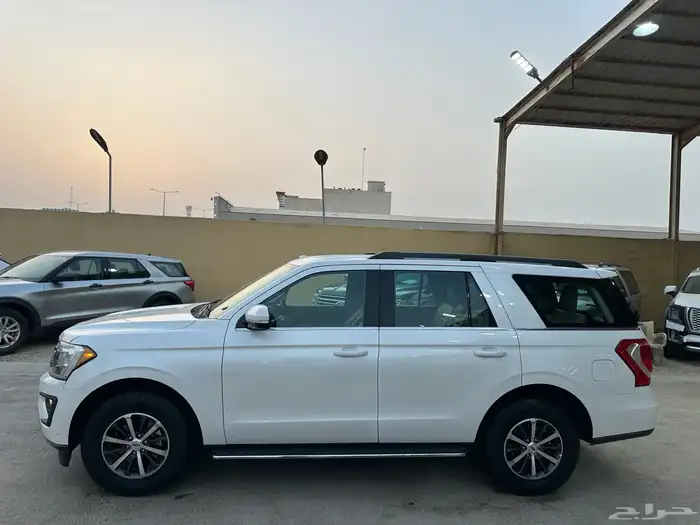 فورد اكسبديشن 2019 xlt تبارك الله نضيف جدا 3