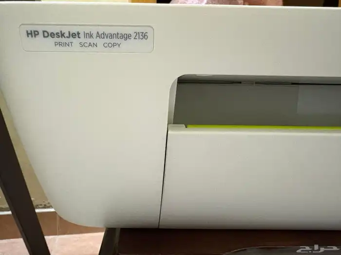 طابعة HP DeskJet Advantage 2136 8