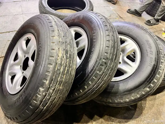 جنوط ديازل جيب لاند كروزر مع كفرات بوالين جيتي مقاس 900 17 3