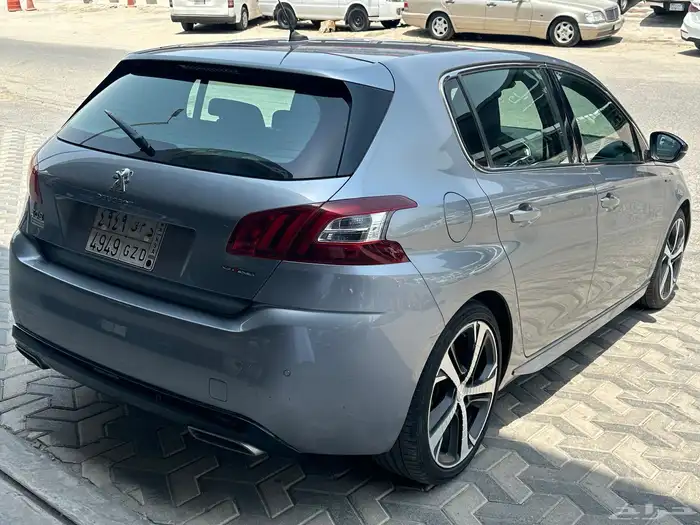 بيجو 2017 حجم 308 سعودي الحاج حسين رضا للسيارات 5
