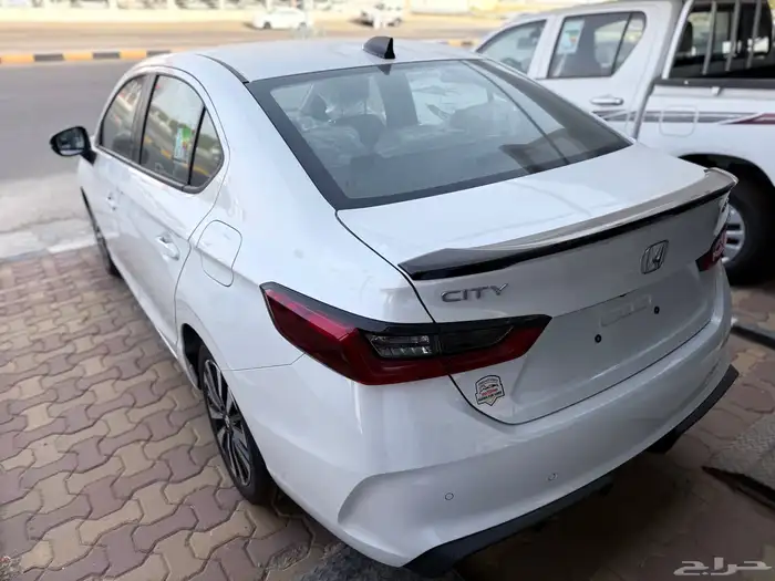 هوندا سيتي ال اكس سبورت 2025 8