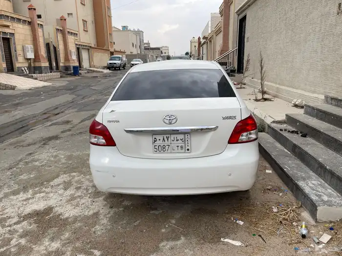 يارس 2011 للبيع 0