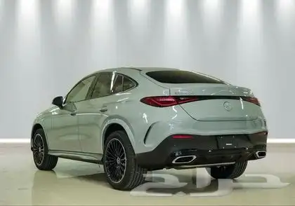 2026 Mercedes-Benz GLC300 4MATIC Coupe 5