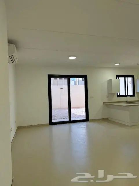 فلة للبيع 3