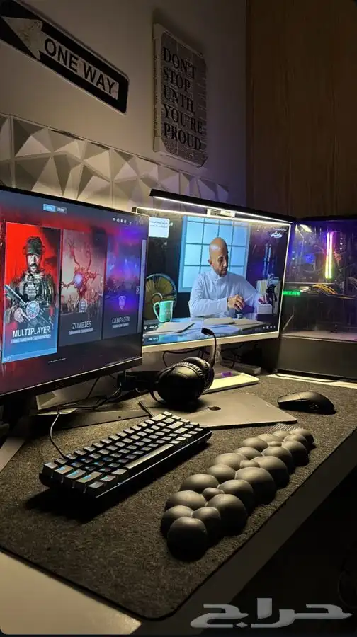 جهاز pc الموقع الخرج 0