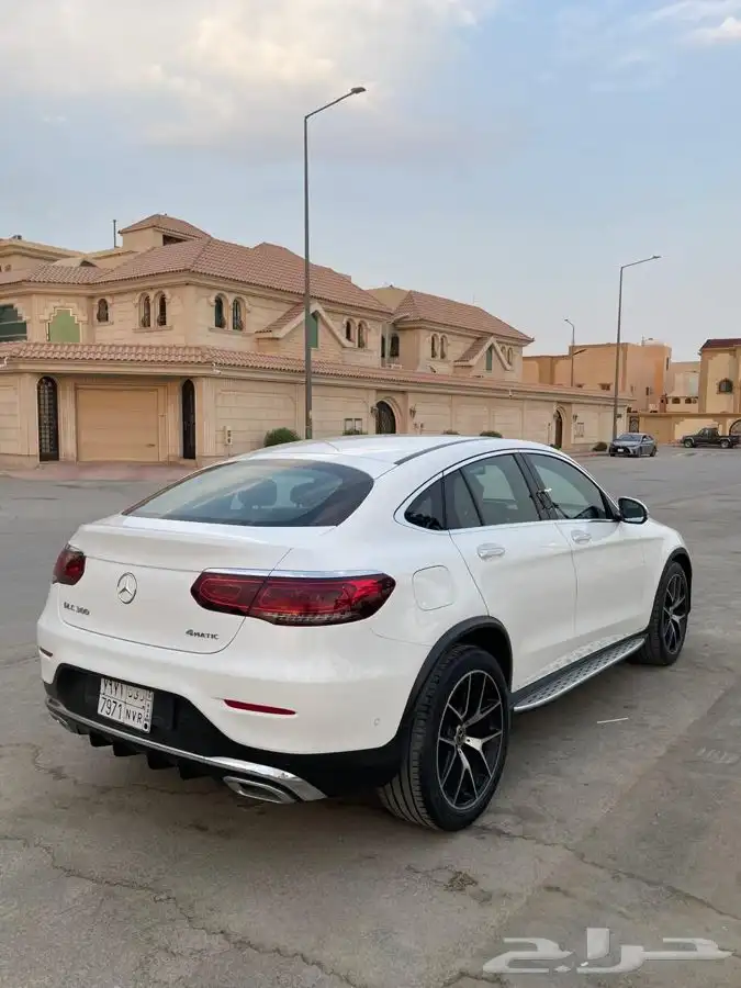 مرسيدس GLC2020 بدي محركات وكاله 3