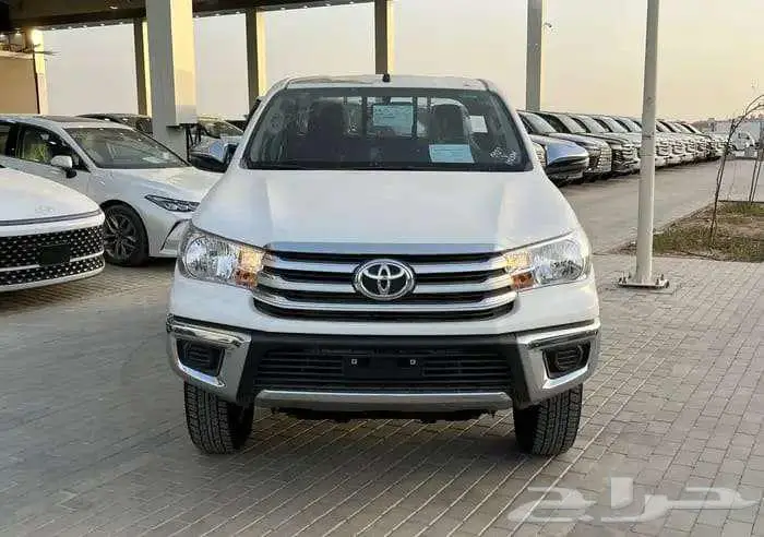 تويوتا هايلكس غمارتين GL2 ديزل سلق 2025 8