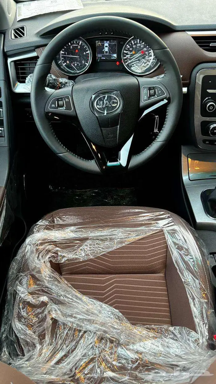 جاك غمارتين تي 8 2025 8