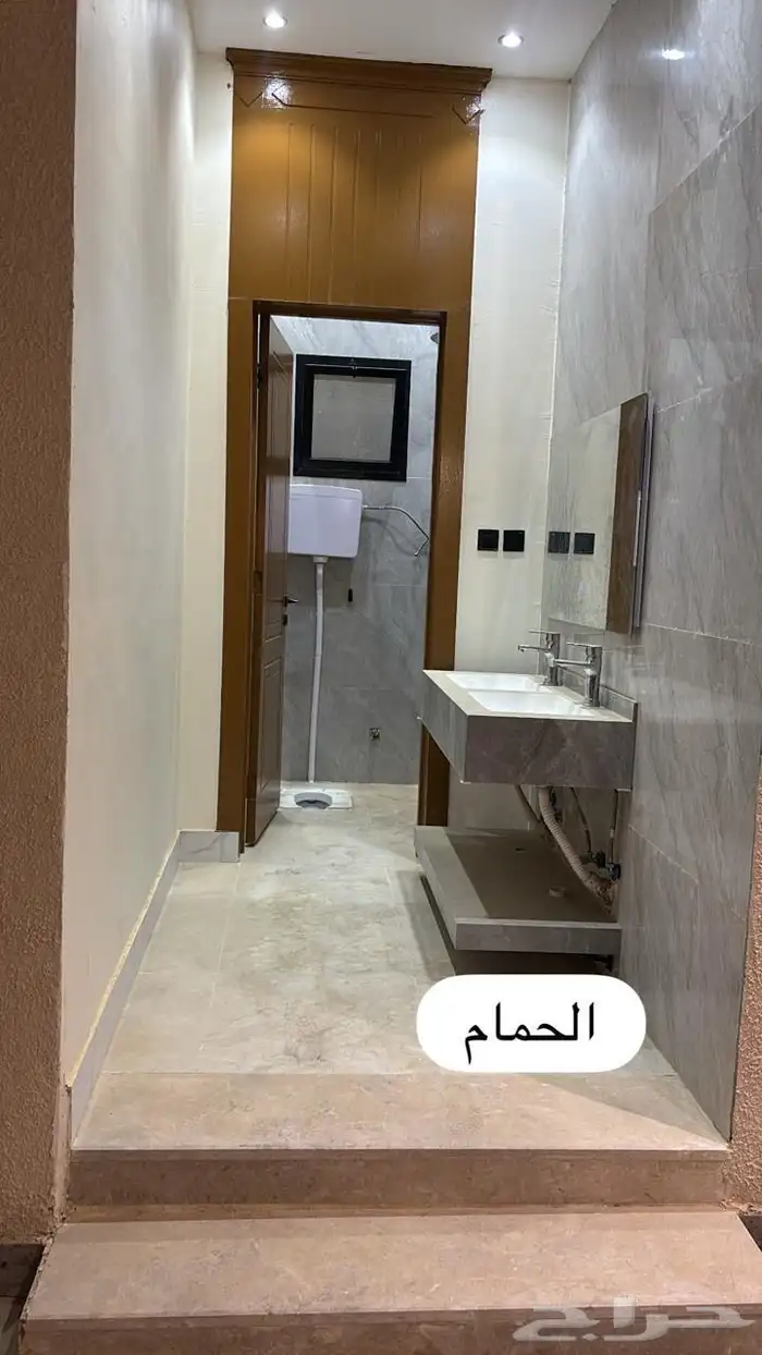 فيلا للإيجار بحي السويلمي 17