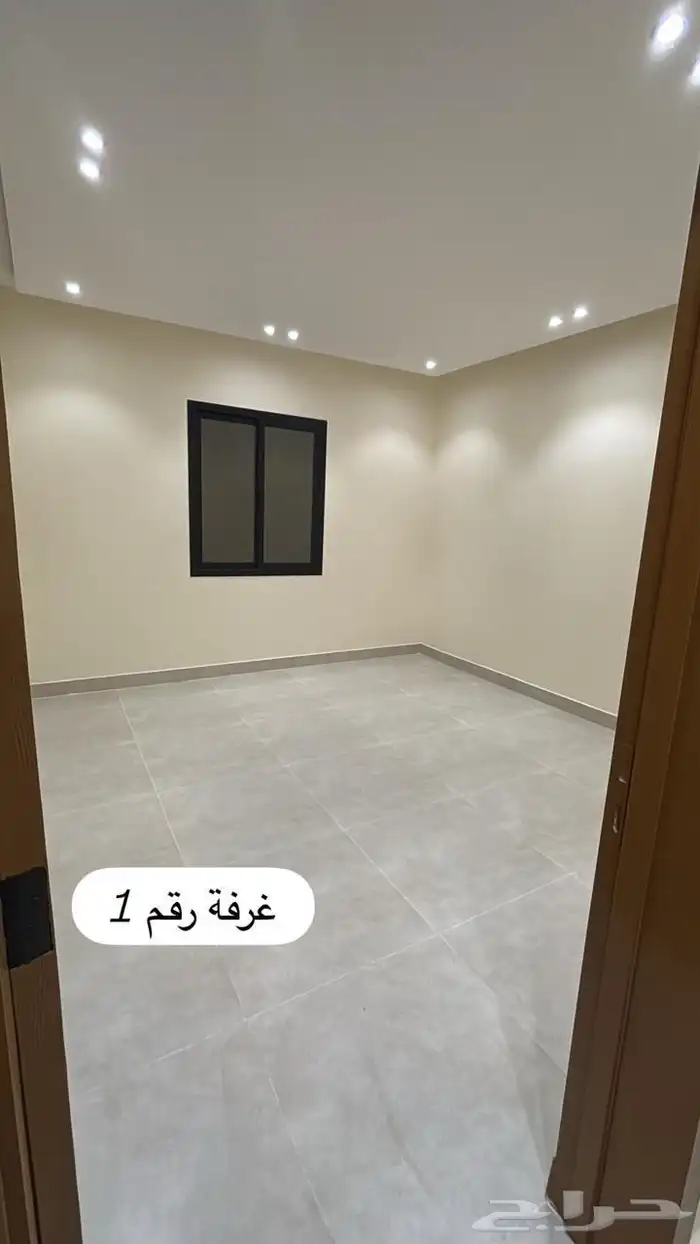 فيلا للإيجار بحي السويلمي 27