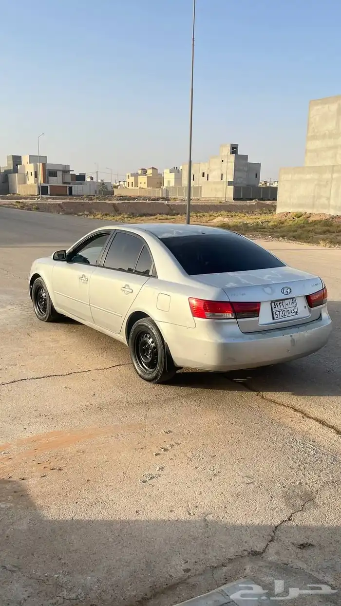 سوناتا 2005 للبيع او للبدل بنفس السياره بس اوتوماتيك 0