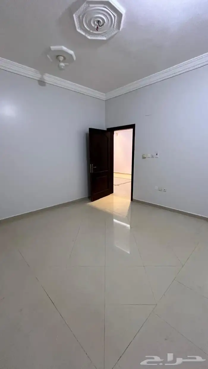 شقة 5 غرف للإيجار بجدة حي السنابل 6
