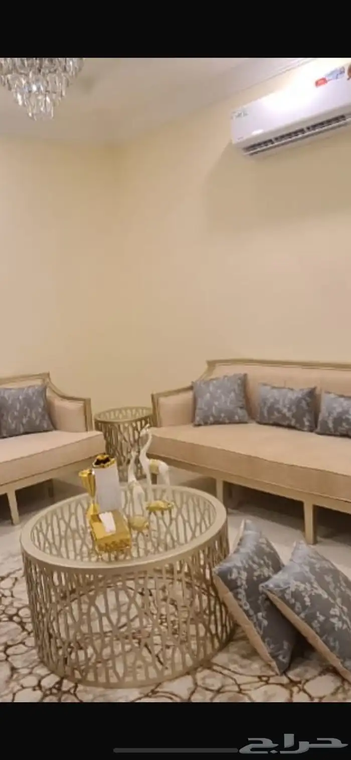 طاولات ضيافه 0