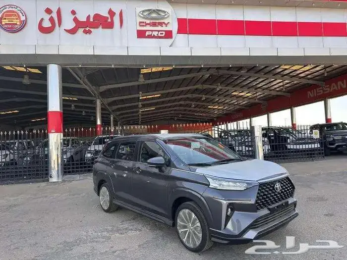 تويوتا فليوز 2025 7 ركاب بنزين 0