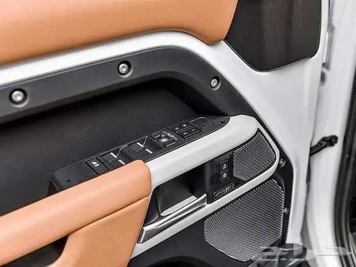 للبيع ديفندر 2024 - V8 اصفار بسعر 6 سلندر وارد كندا 5