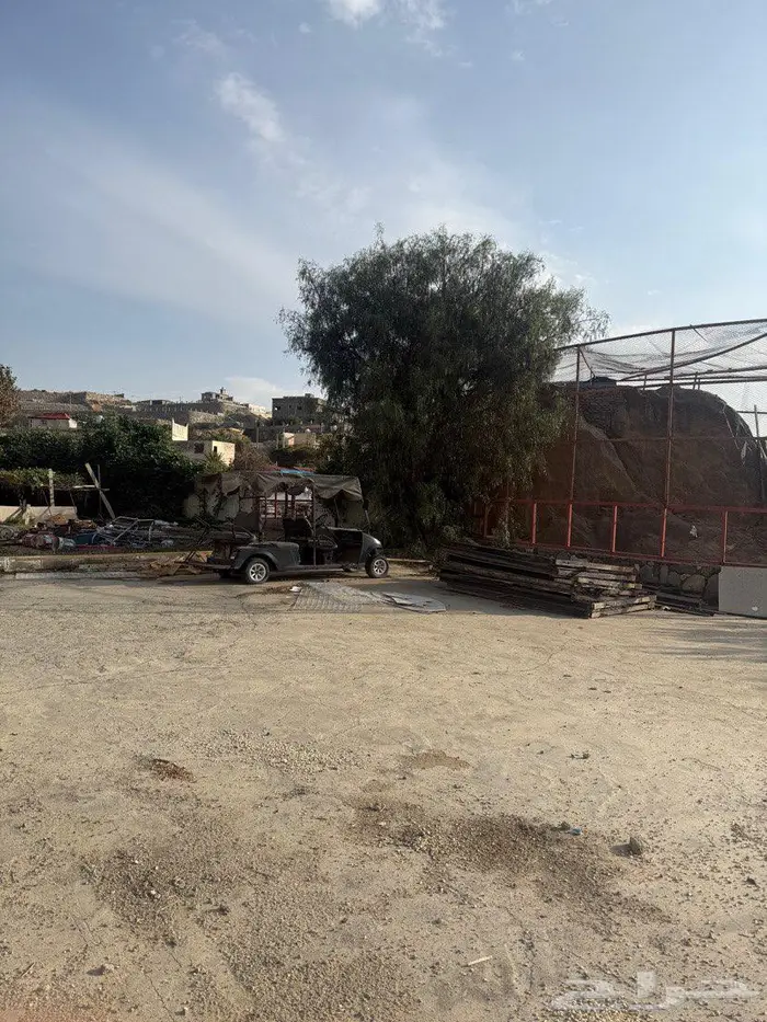 أرض سكنية للإيجار في النماص حي الشروق 3
