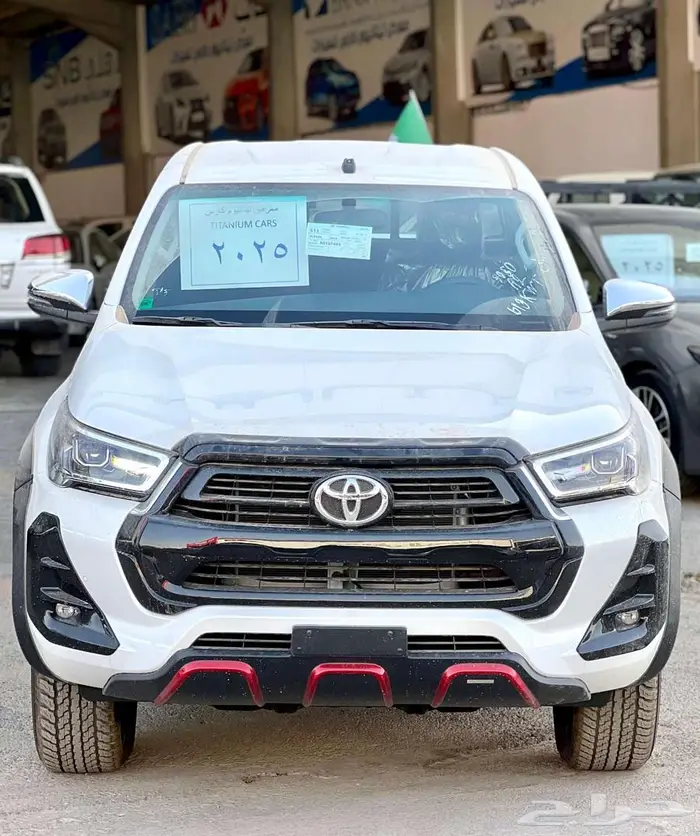 هايلوكس غمارتين TRD بنزين خليجي 2025 1