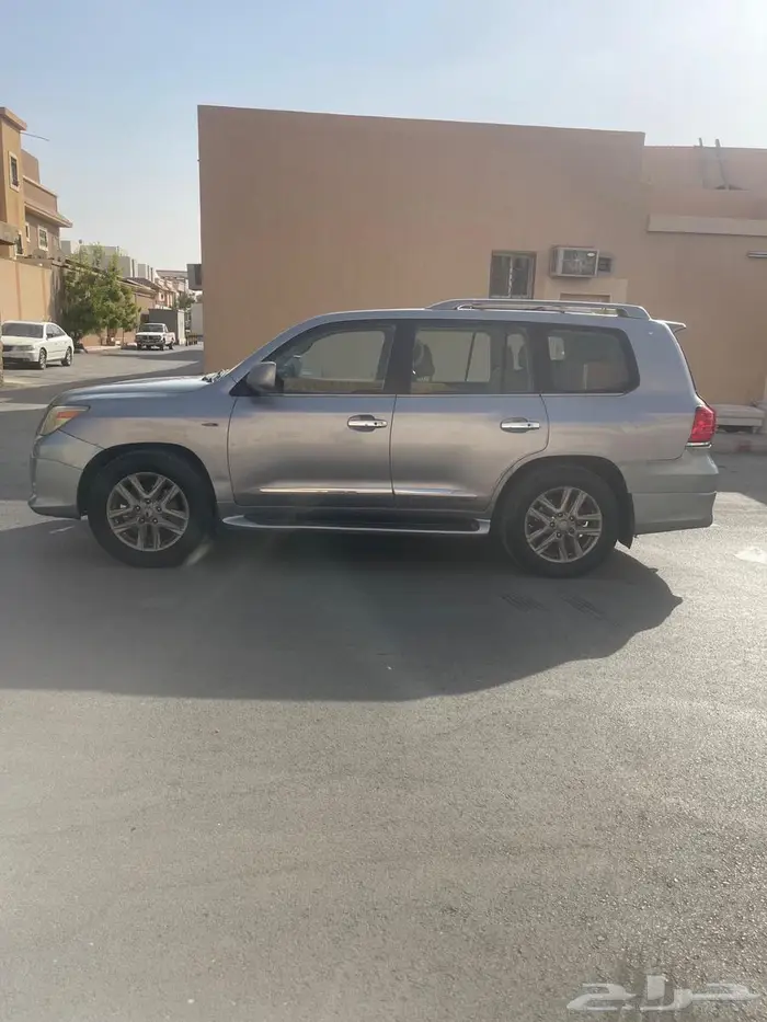 واتس اب   مرقع الرياض لكزز 0