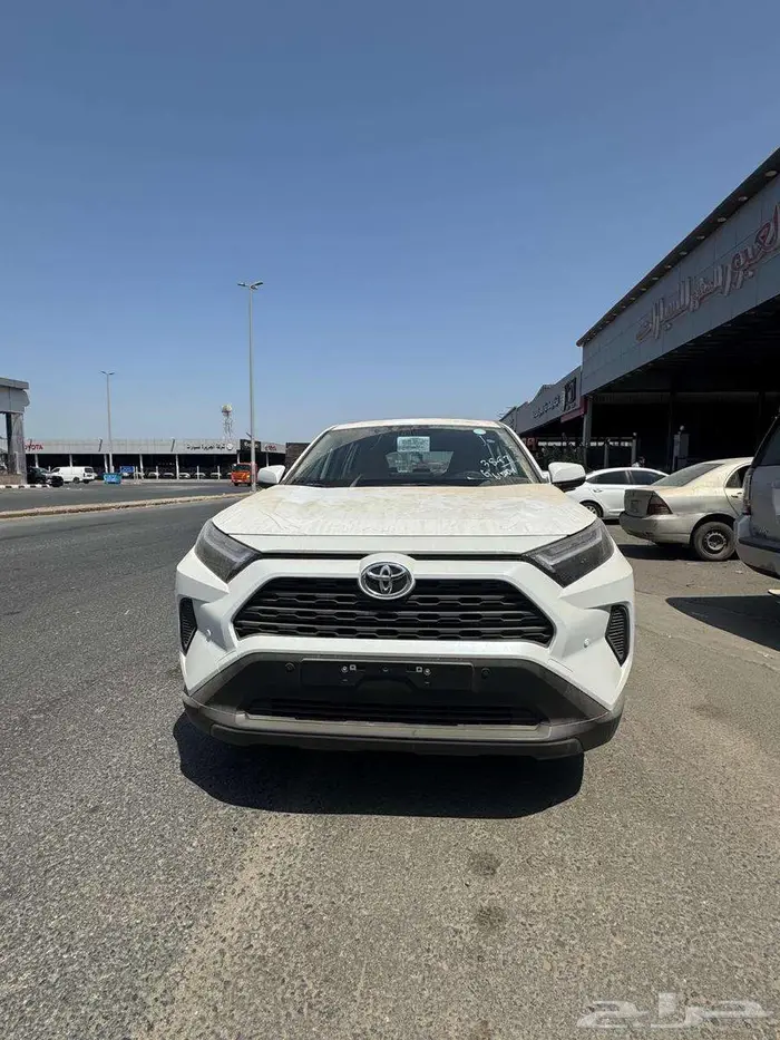 تويوتا راف فور استندر 2500 cc هايبرد دفع رباعى موديل 2024 4