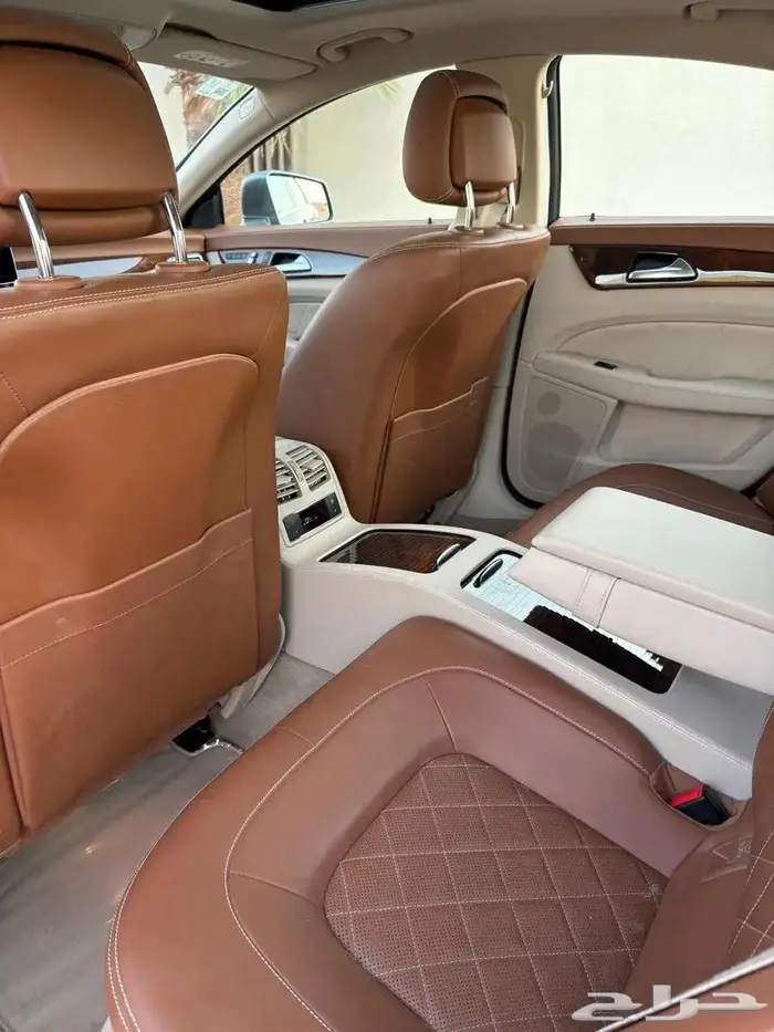 مرسيدس CLS 400 3