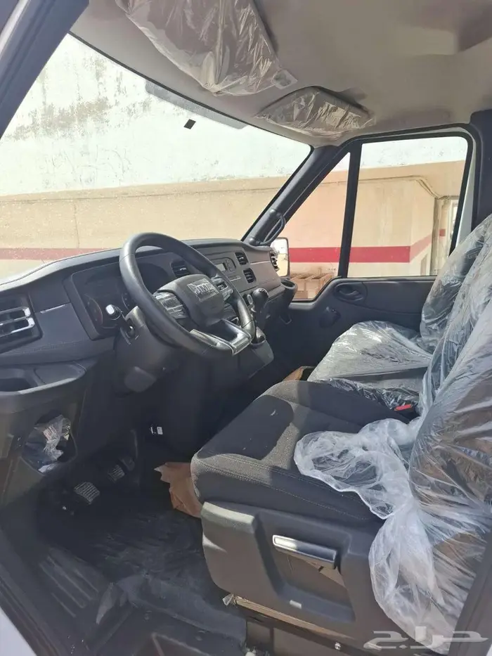 فان بضاعة جاف ومبرد للايجار 3