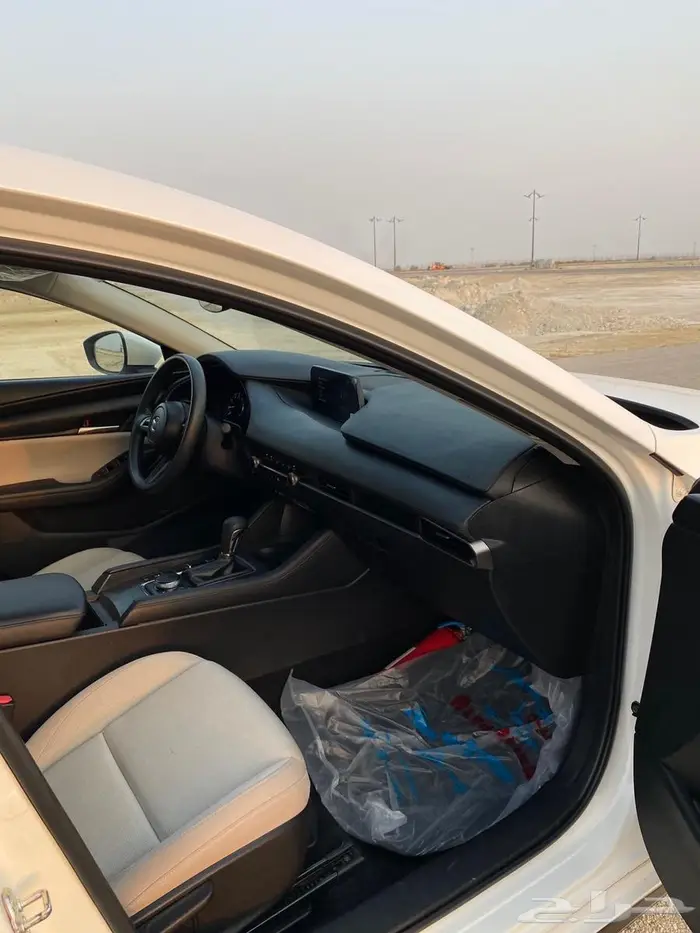 (تم البيع )مازدا 3 بحالة الوكالة 2023 41