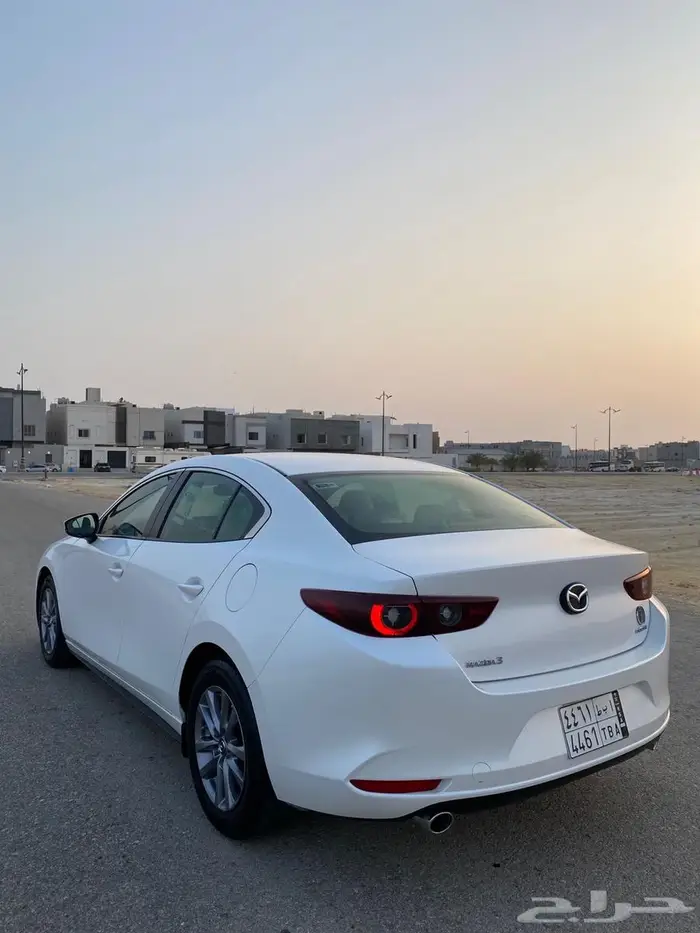 (تم البيع )مازدا 3 بحالة الوكالة 2023 4