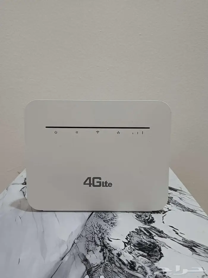 مودم 4G نظيف جدا بحالة الوكاله يدعم 5GHz للبيع 1
