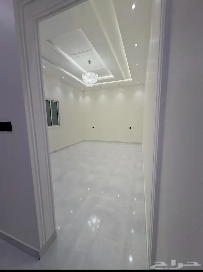 عمارة جديدة فيها شقق جديدة و محلات للايجار - المحالة 3