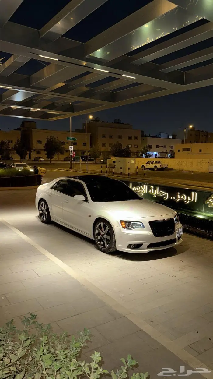 كرايسلر s300 2014 2