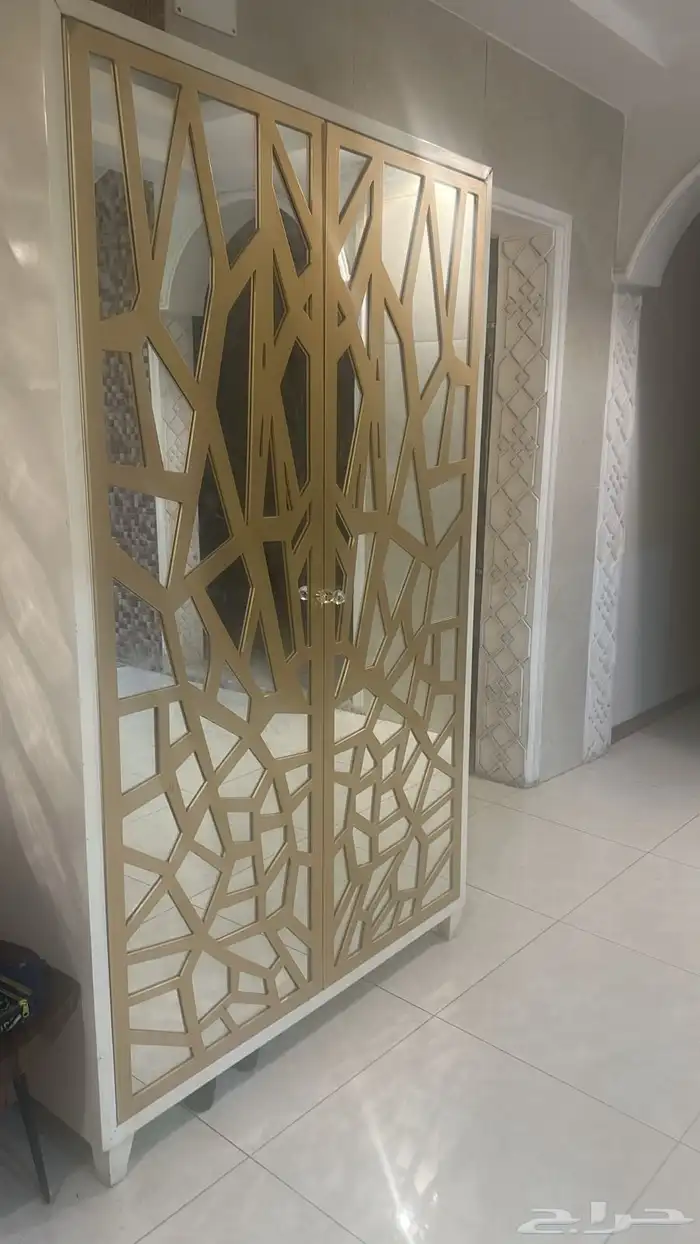 دولاب عبايات 0
