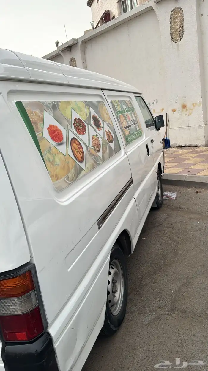 ميتسوبيشي 2010 0