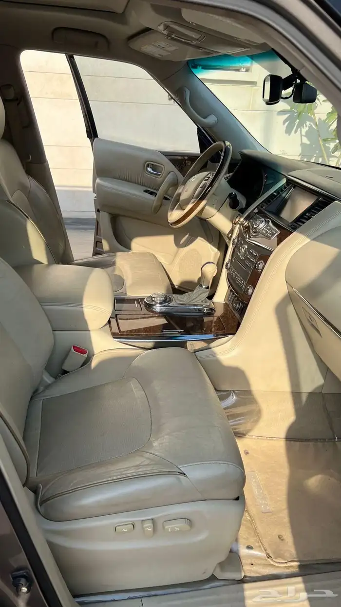 إنفنتي QX80 2015 31