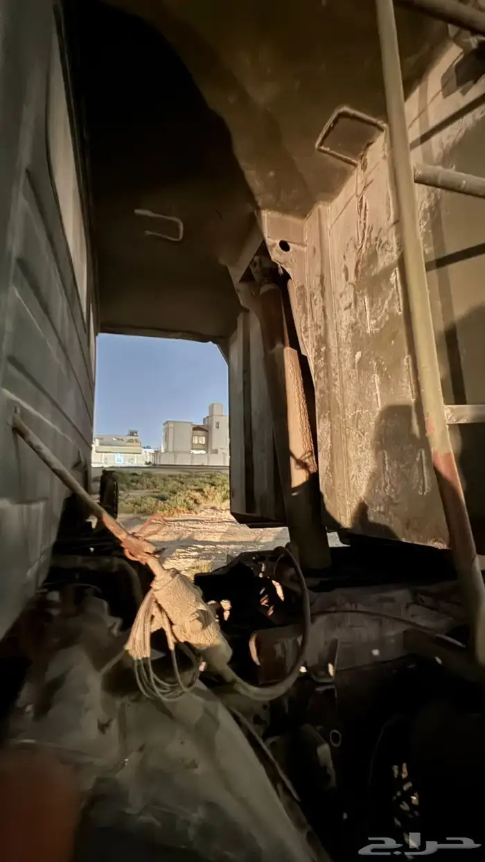 للبيع قلاب البي 1981 5