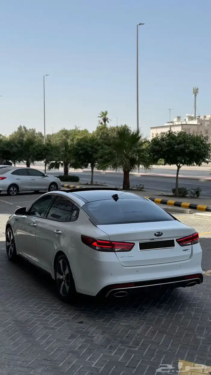 للبيع كيا اوبتميا 2016 GT 12