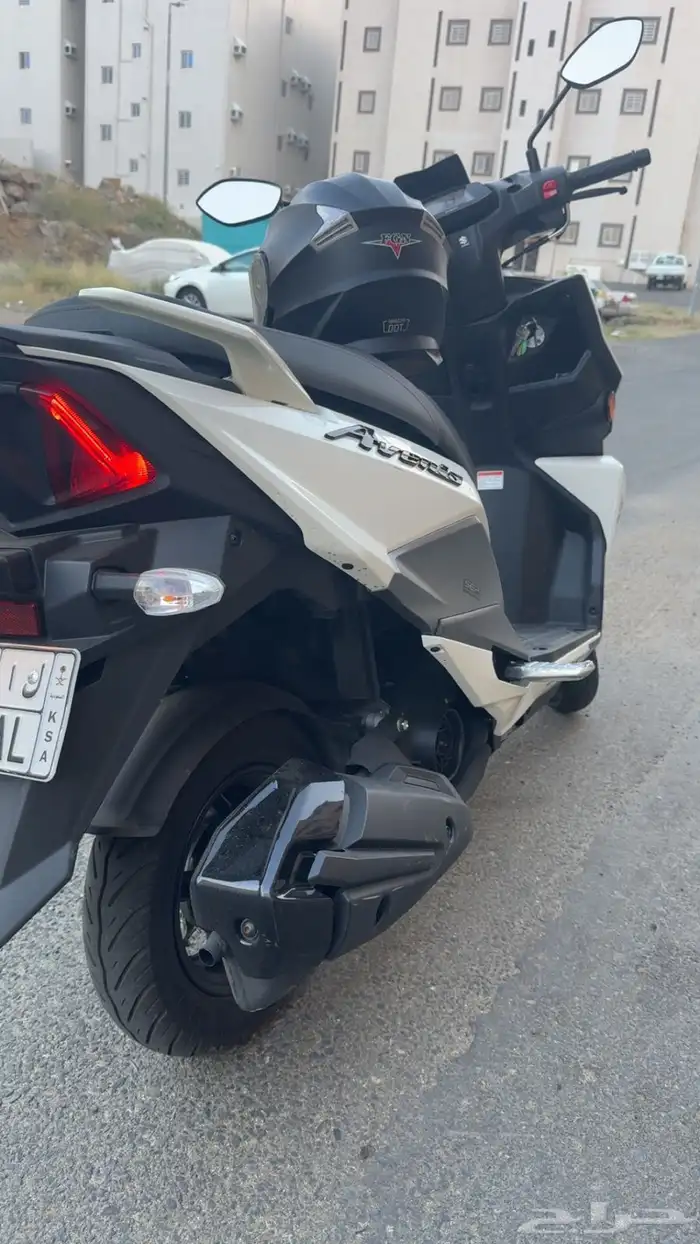 دباب سوزوكي أفنيوس بطة 2024 0