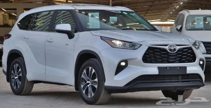 تويوتا هايلاندر GLE نص فل هايبرد 2025 مبيعات البنوك 6