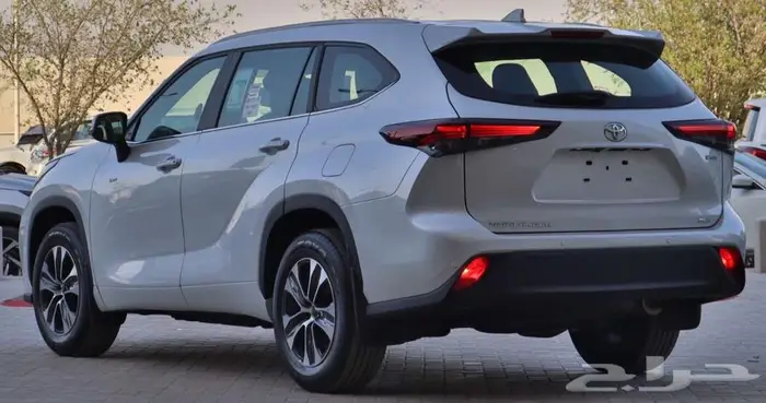 تويوتا هايلاندر GLE نص فل هايبرد 2025 مبيعات البنوك 2