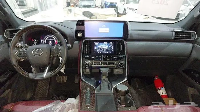 لكزس BB ابيض داخلي احمر 2024 خليجي 3