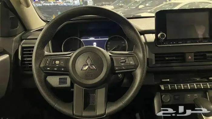 ميتسوبيشي L200 دبل ديزل اتوماتيك سعودي 2024 5