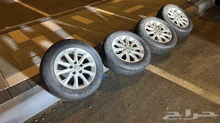 جنوط كامري صيني طقم نظيف مع كفرات جديده تاريخ 24 1