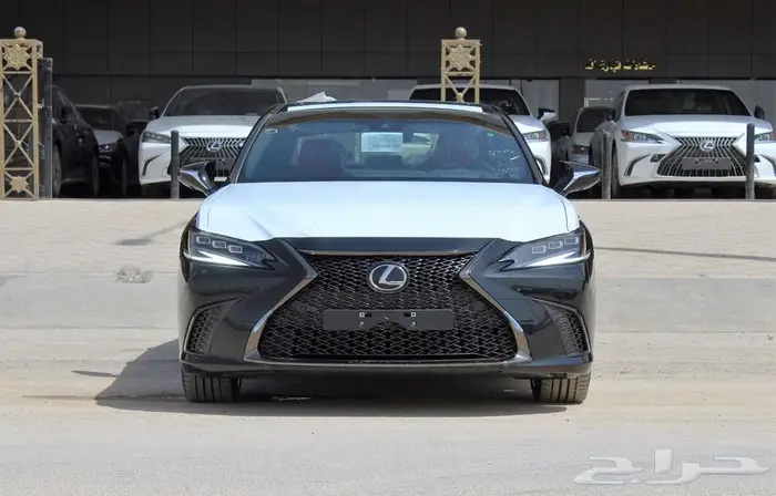 لكزس - ES 350 - F - Sport - خليجي - 2025 0