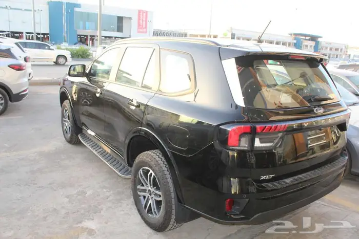 فورد ايفرست XLT (نصف فل )2025 5