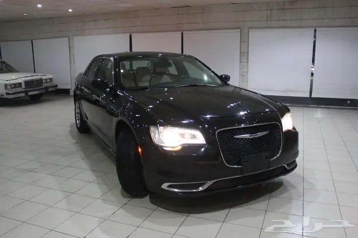 كرايسلر 2019-300 اسود بطاقة جمركية بوية بلدها 5