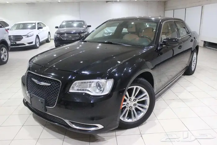 كرايسلر 2019-300 اسود بطاقة جمركية بوية بلدها 3