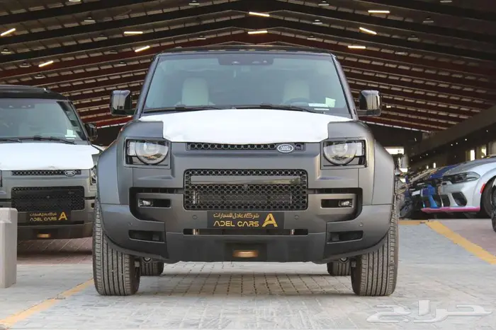 لاندروفر ديفندر اوكتا 2025 Defender OCTA Edition One 2