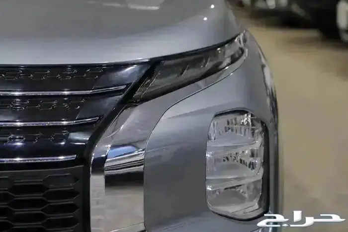 ميتسوبيشي اوتلاندر نص فل بانوراما جلد موديل 2024 6